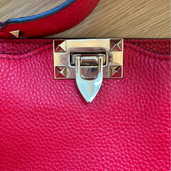 Valentino flip lock messenger bag - Picture 3 of 5